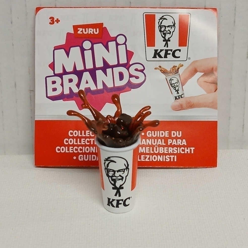 Zuru Mini Brands KFC Frozen Moments Drink